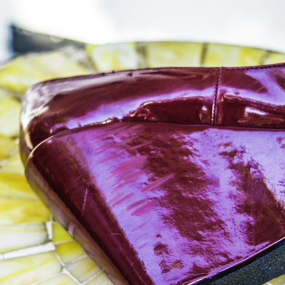 Red patent platform wedges - Picture 5 of 8